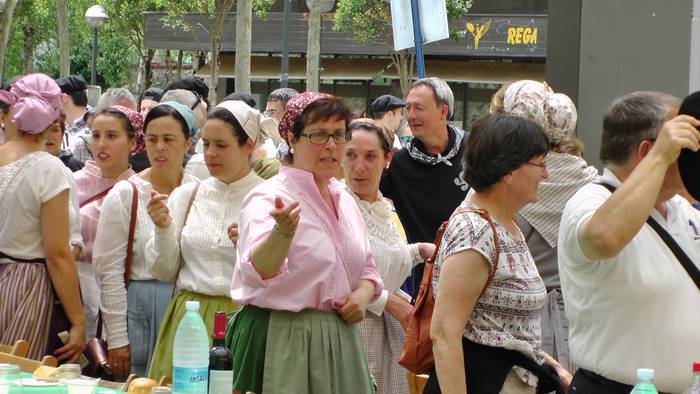 Dantza taldeak taldeak izan  91 1496053800894