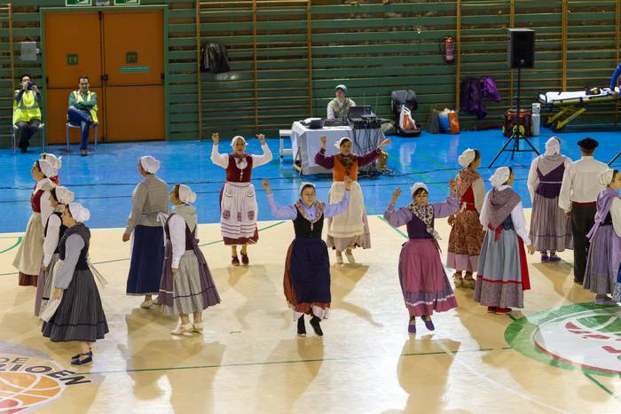 Itxarkundiak ehunka lagun ba 34 1513677105625