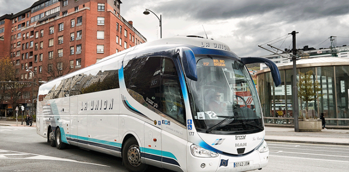 La Union autobusetako langileek babesa helarazi diete Tubacexeko langileei
