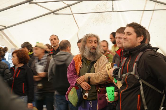 Alboken doinuek bete zuten L 12 1496647731668