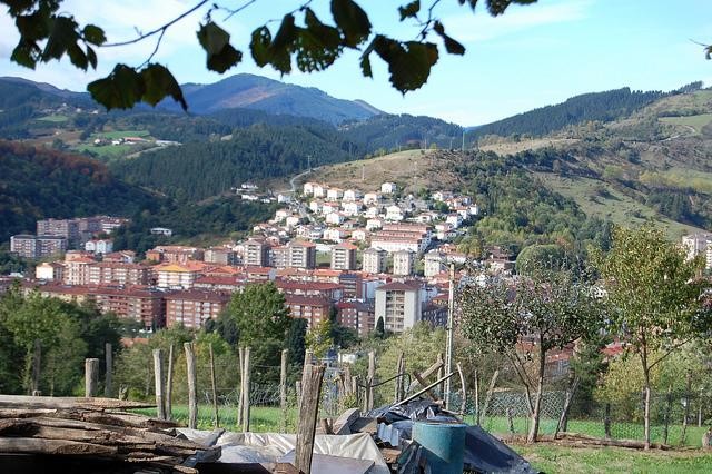 Hilaren 11n martxan jarriko da Arrañoko antena berria