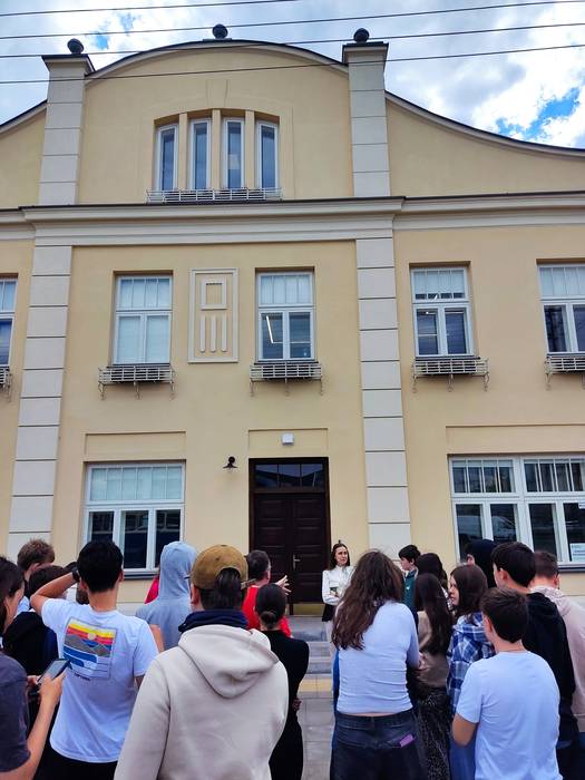 Varsovia autobusez ezagutu z 4 1777319118375