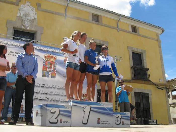 Ibone Sanchez bigarren geratu da Guadalajarako Binakako triatloian
