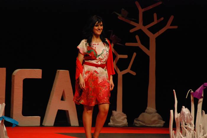 Haurrez bete zituen kaleak A 8 1491818258833