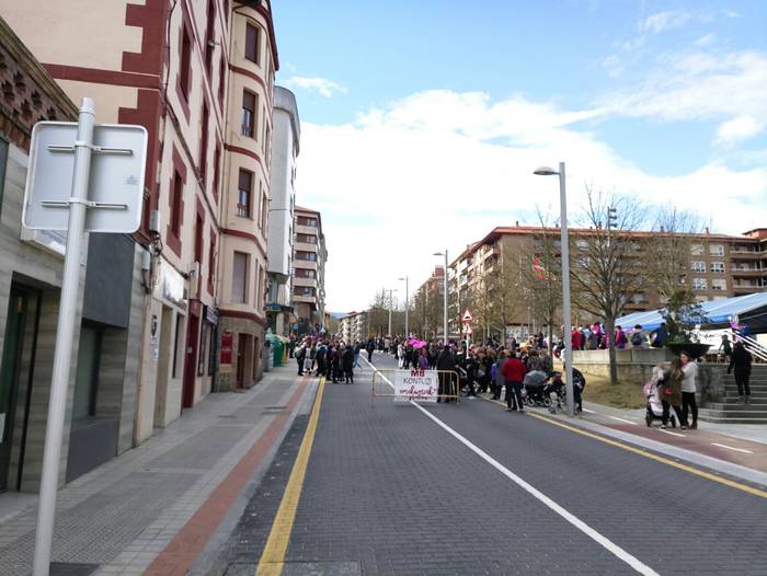 Greba feministaren goizeko t 23 1520511501965