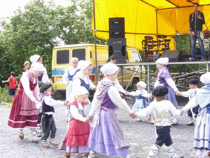 Astelehenerarte luzatu ziren 84 1496394635240