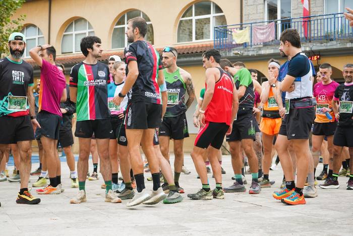 Hirurehundik gora korrikalar 4 1761471867597