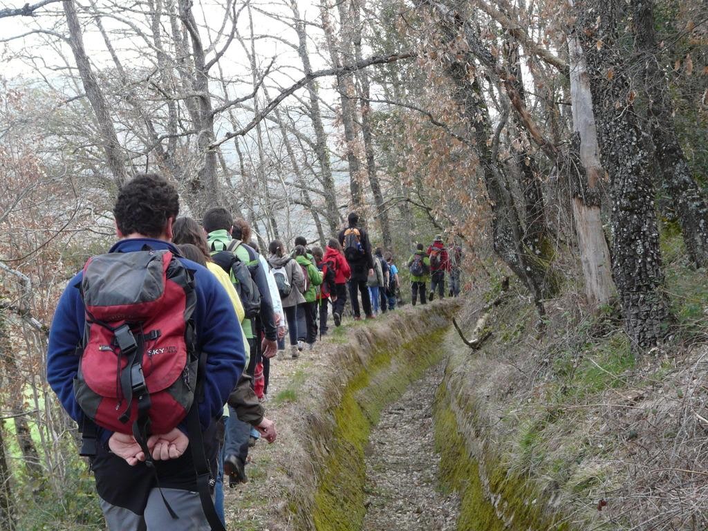 Goikogane taldeak herriko gazteentzako  mendi txangoak antolatu ditu