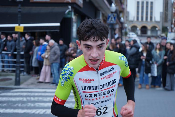 400 kirolarik parte hartu zu 58 1767282296869