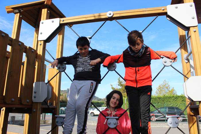 ARGAZKIEKIN JOLASEAN 10 1511253892824