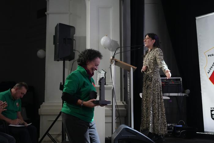 Gainezka egon da Kasinoa Alt 20 1765745516029