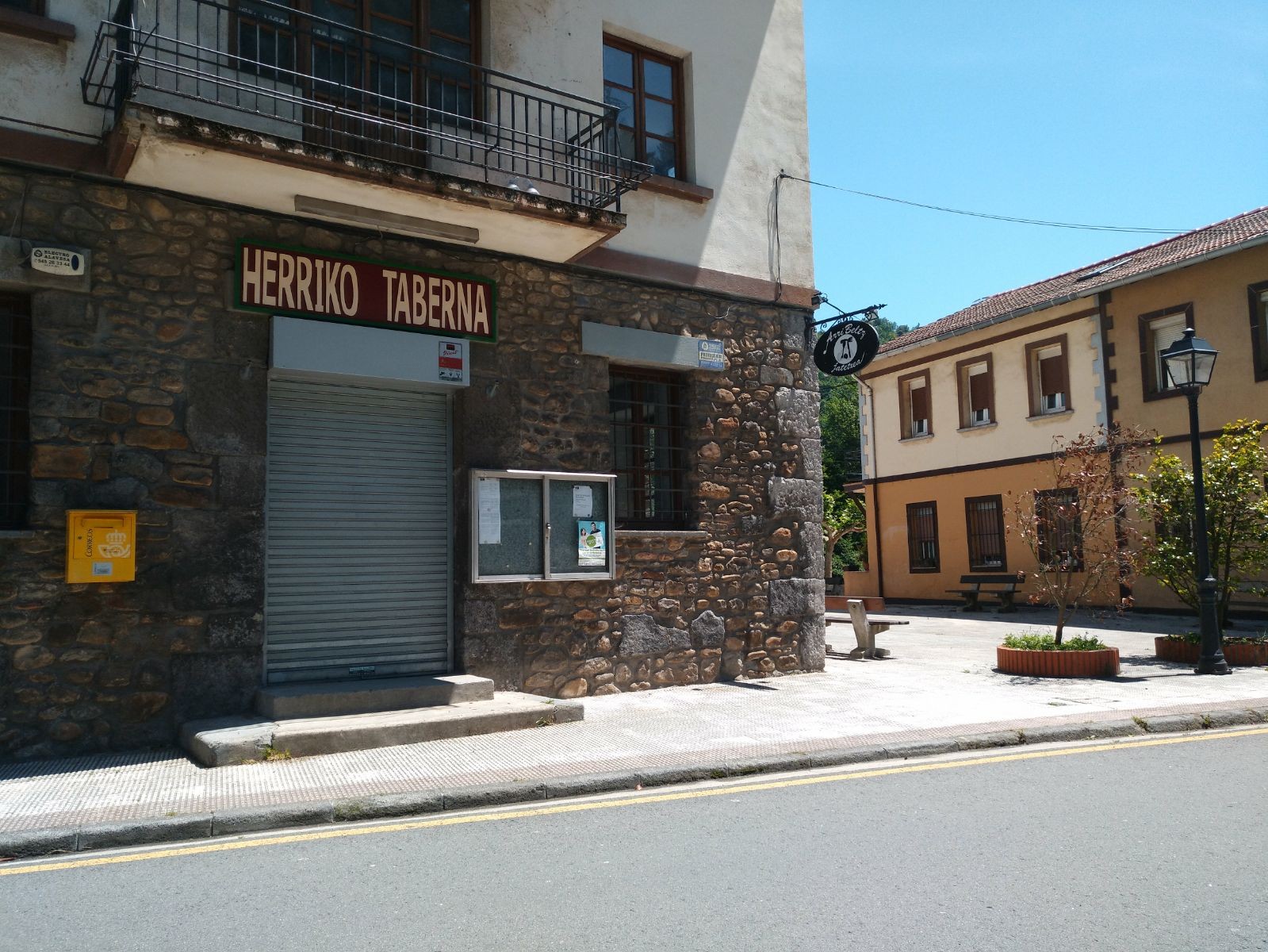 Herriko taberna txoko moduan alokatzeko aukera emango dute