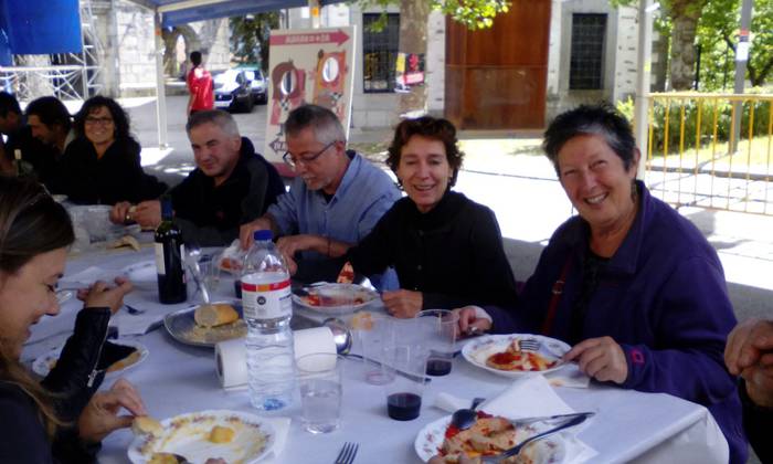 Adin guztiko lagunek parte h 19 1493565305148