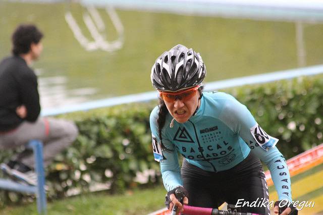 Nazioarteko Ziklokrosean esk 8 1509384846232