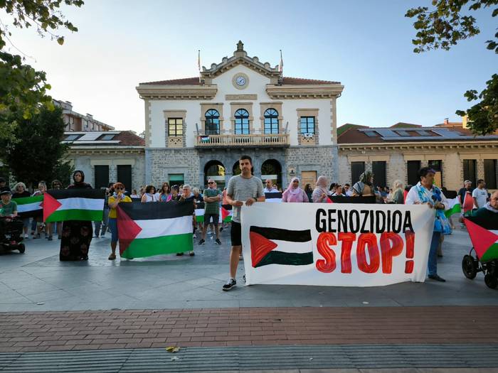 Palestinaren aldeko burrunba 24 1757102615795