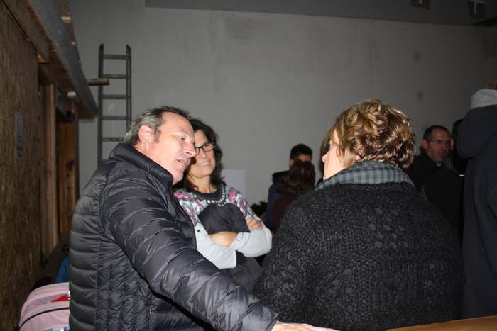 Aiaran ere armairutik atera  57 1511253156864