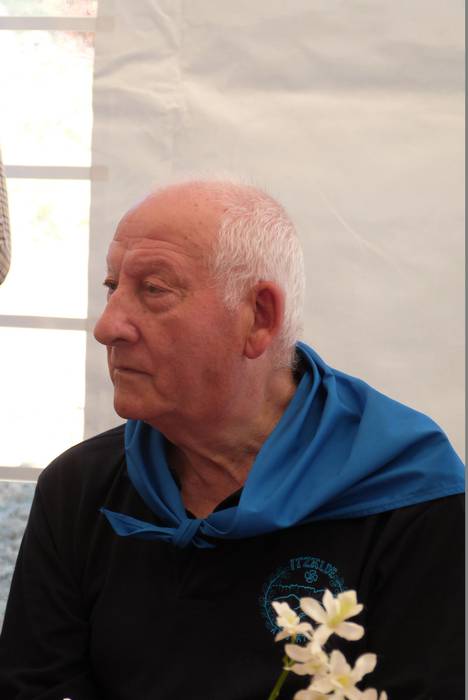 Auzokide ugarik hartu zuten  79 1506366787891