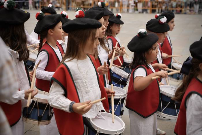 Hezkuntza komunitateak eman  39 1777063537723