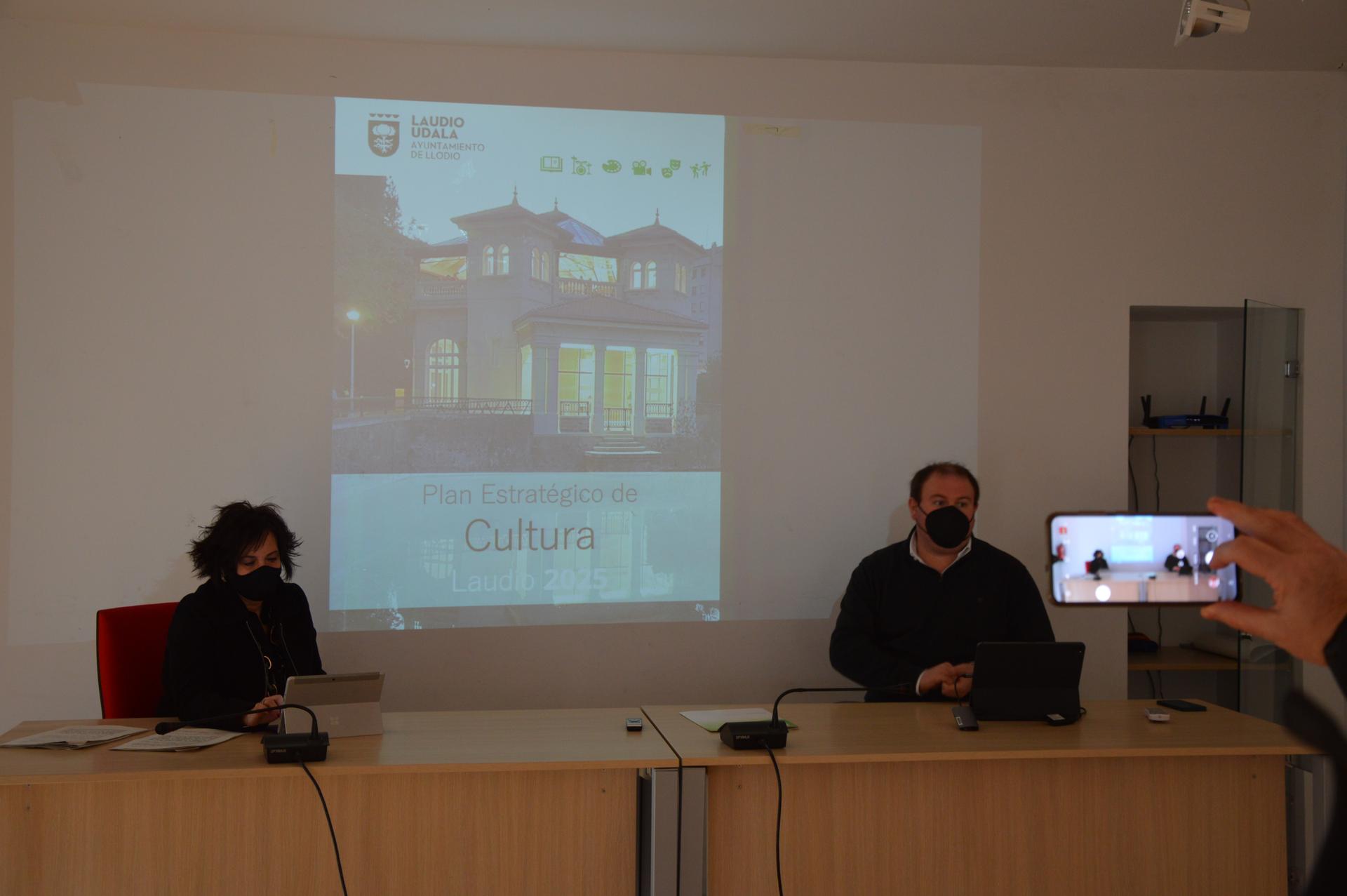 Laudioko Kultura Planak diru-laguntzen eredua eztabaidatzea aurreikusi du