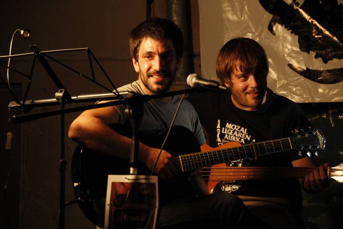 Alfredo Remirezi elkartasuna 43 1508166199687