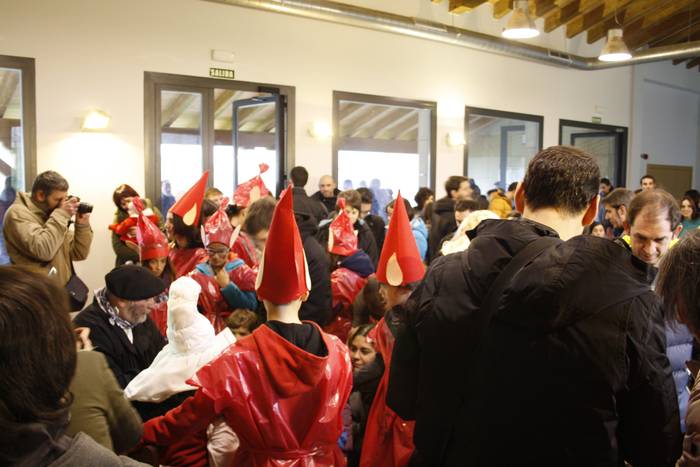 Olentzerok, Maridomingik eta 22 1513680180403