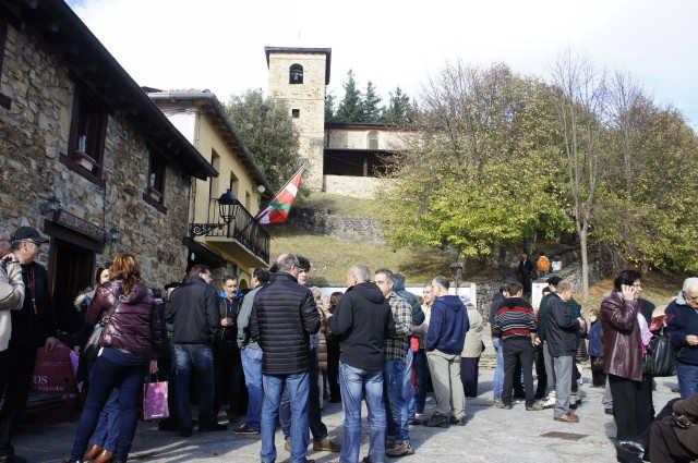 Kokein, Tximeleta eta Hilean Bariku Bat taldeek girotuko dituzte Zolloko Jaiak