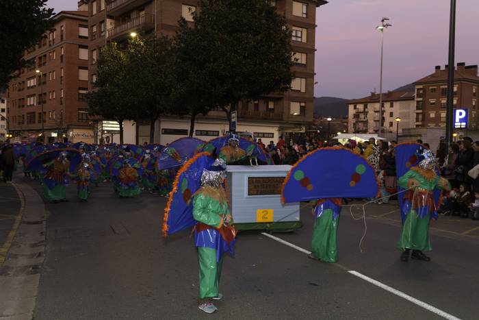 Mozorro koloretsuek ziprizti 47 1488187379091