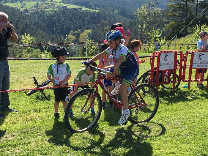 Aiarabike eta Amurrioko txir 30 1491900464517