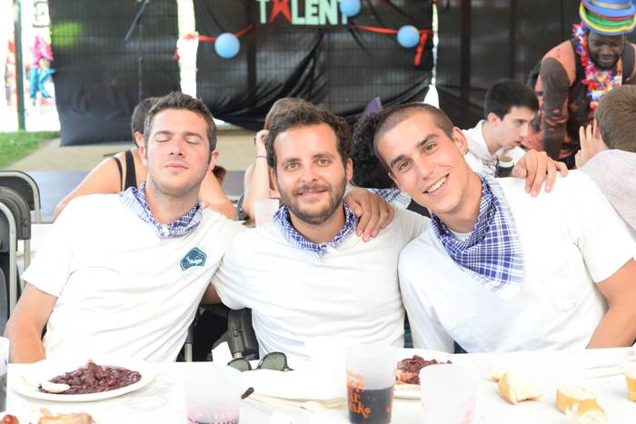 Aldai plaza txiki geratu da  48 1503894101372