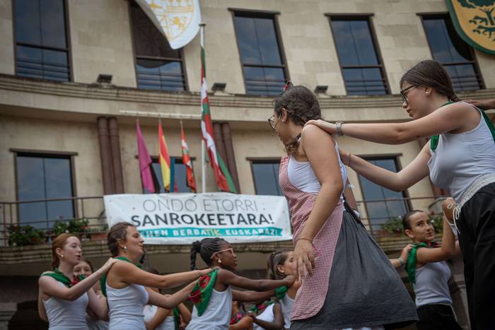 Arteon abesbatzaren pregoiak 24 1755203530515