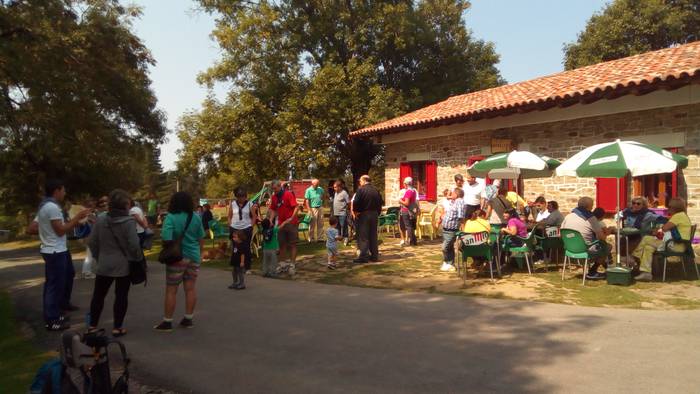 Andra Mari Txiki jaiek egita 9 1505144393198