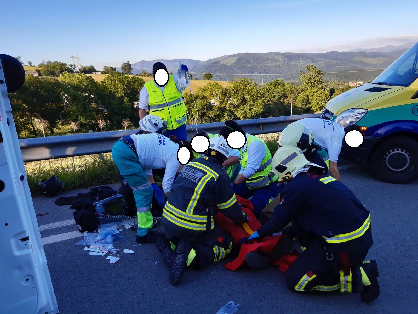 Istripua izan zuen atzo motor gidari batek eta konorterik gabe eraman zuten ospitalera