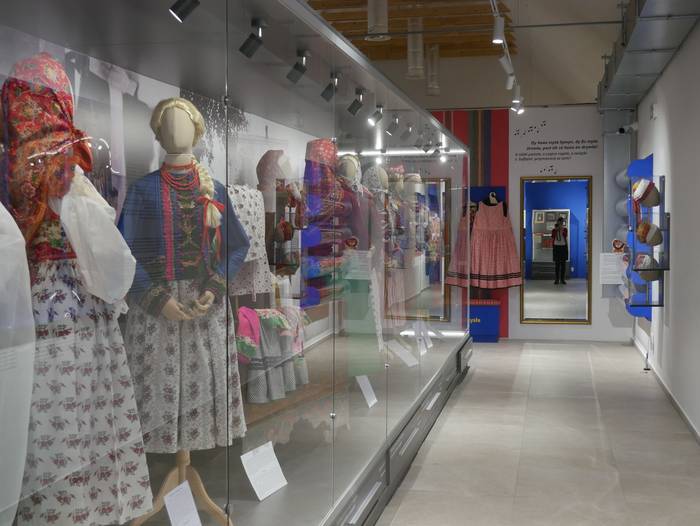 Eletik alera, Europako hizku 109 1759330672580