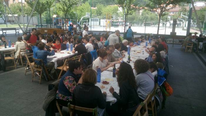 Jende ugarik hartu zuen part 17 1495522935918