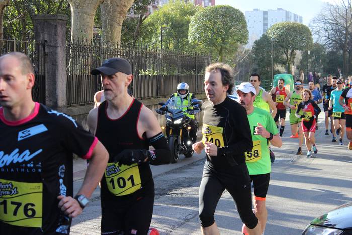 300 korrikalari baino gehiag 21 1517149837750