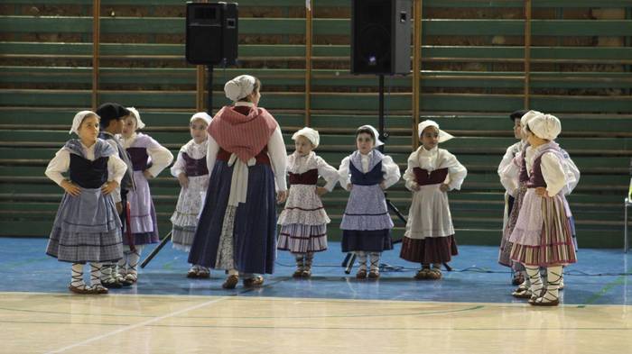 Itxarkundiak ehunka lagun ba 10 1513676058378