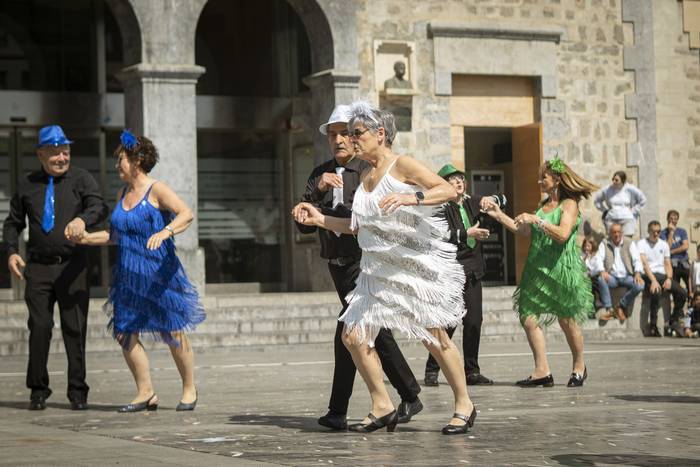 Dantzaz bete dute Amurrioko  36 1776607529206