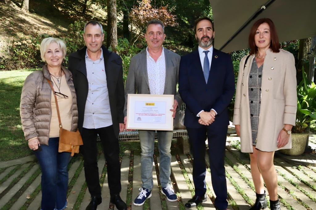 APILLek Merkataritza Gune Irekien 2022ko Sari Nazionalen ohorezko accesita irabazi du