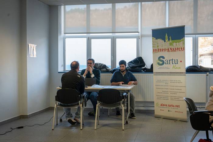 Langabeak eta langile bila d 6 1765478611117