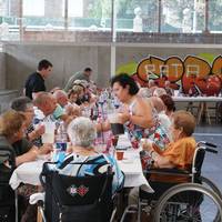 Nagusien urte amaierako bazkaria