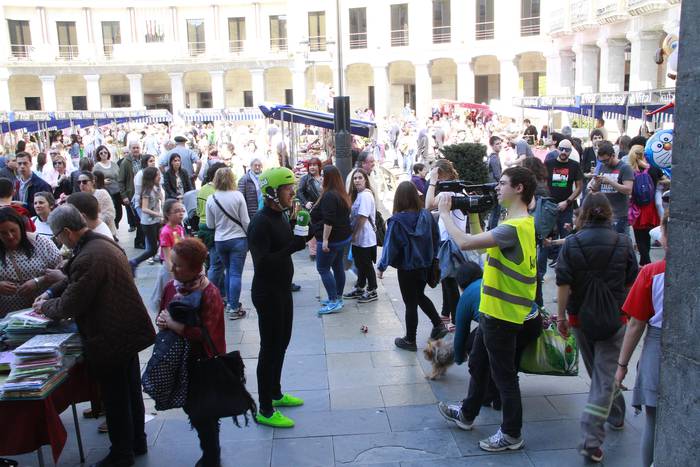 Dolumin Barikuak eta Korrika 165 1491602695231