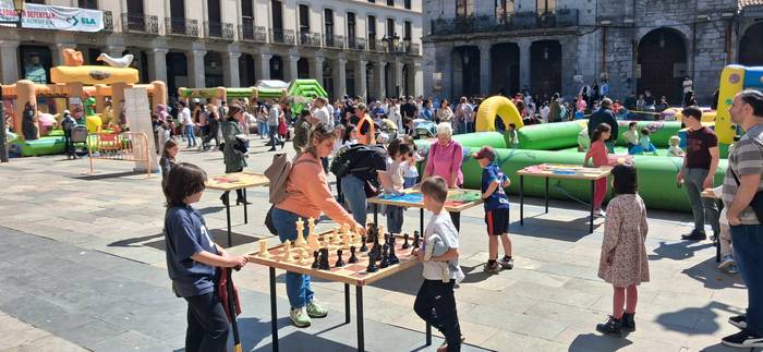 Modu arrakastatsuan hasi dir 18 1777309507757