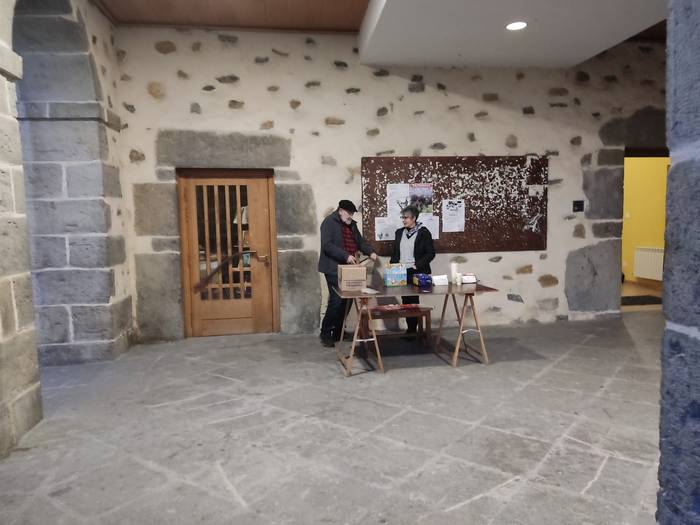 Egun osoa kantuan igaro dute 18 1707148323582