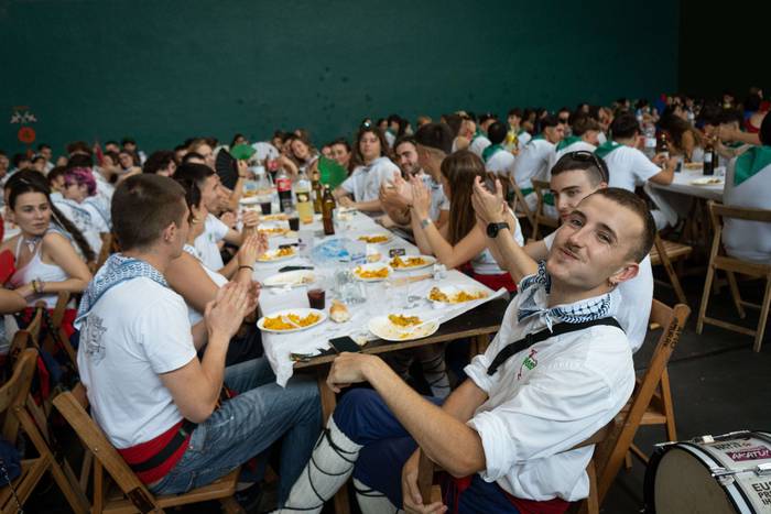 Kuadrillak protagonista Amur 77 1755188655072