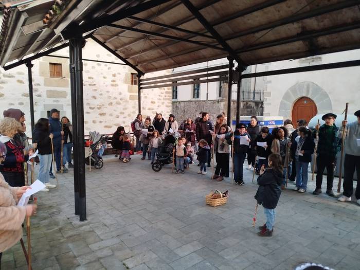 Agate Deunaren bezperak adin 61 1770303110188