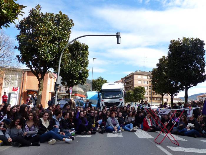 Greba feministaren goizeko t 69 1520512400299