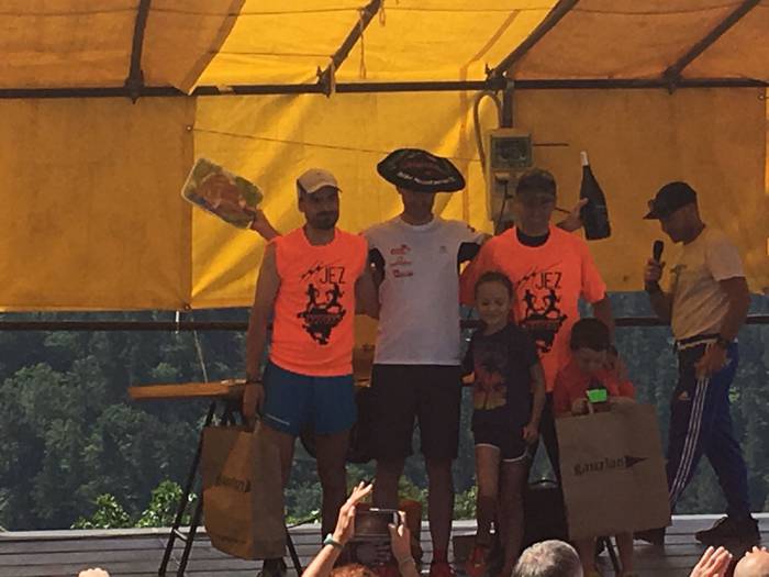 Isasi anaiak izan ziren lehe 27 1496129284359