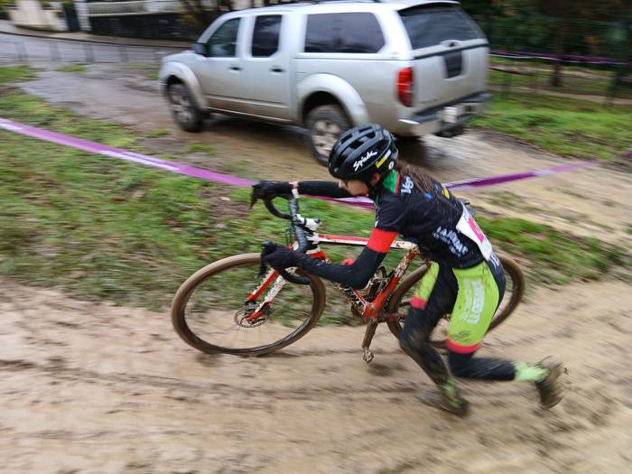 Zirkuitu gogorra izan zuten  72 1768228137017