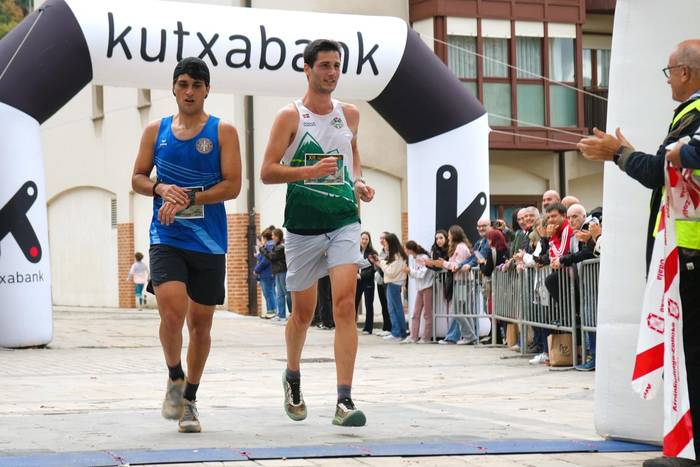 Hirurehundik gora korrikalar 26 1761471886270