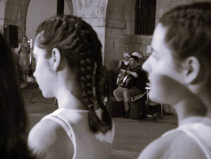 Euskal dantzen erakustaldia  52 1654901976324